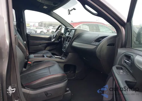 2016 Dodge Grand Caravan R/T z USA, uszkodzony, nr VIN 2C4RDGEG2GR340020